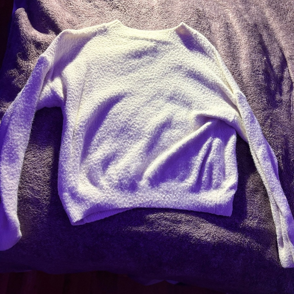 Women's Cream Sweater
